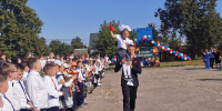 В сельцовских школах прошли торжественные линейки, посвященные Дню знаний - Сельцовский вестник 32